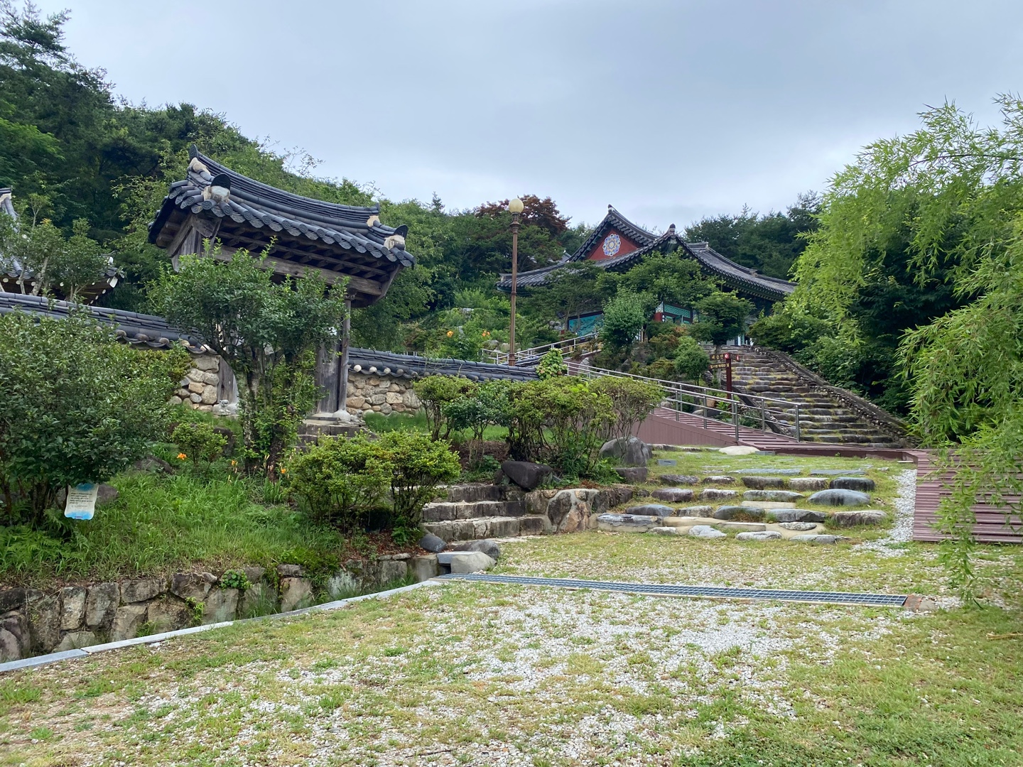 전남 곡성 성륜사
