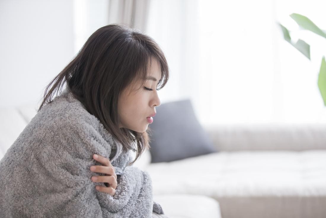 이유 없이 추운 추위 과민증 원인과 대책 What Causes Cold Intolerance, and How Is It Treated?