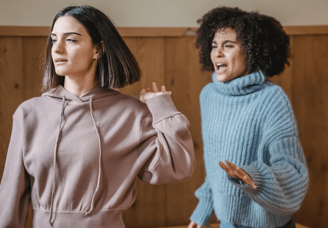 친구와 싸우는 꿈