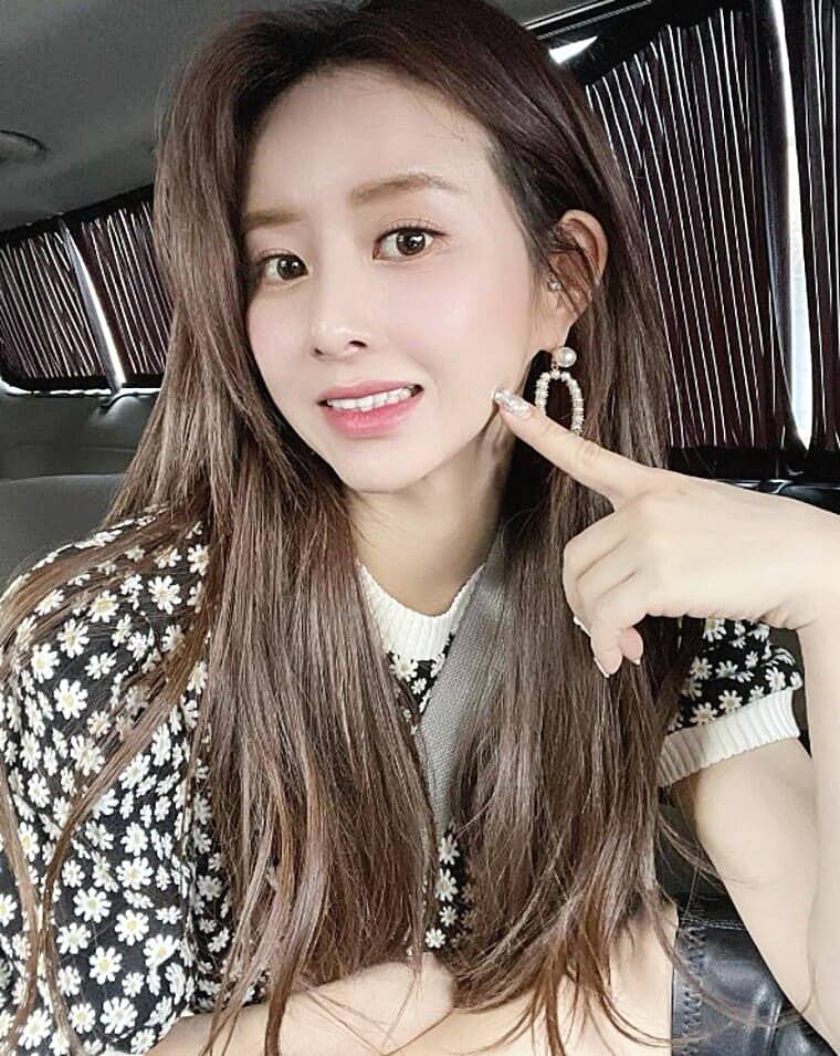 가수-은가은