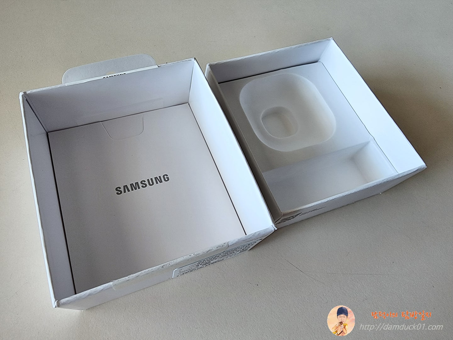 갤럭시 버즈 라이브 상자