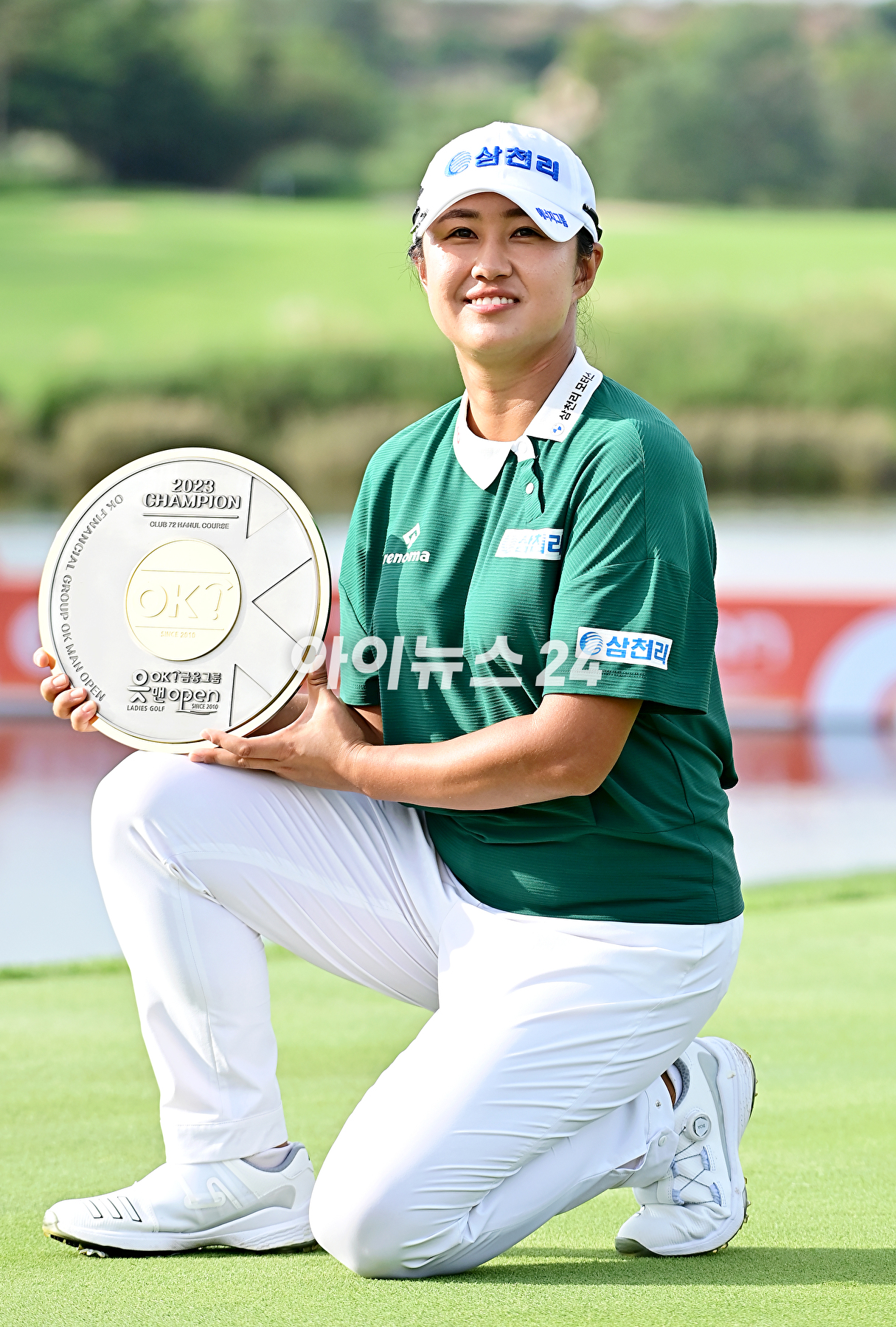 17일 인천광역시 중구 클럽72(파72ㅣ6,713야드)에서 열린 'OK금융그룹 읏맨 오픈'(총상금 8억 원, 우승상금 1억 4,400만 원) 최종 라운드에서 마다솜이 티샷을 하고 있다. [사진=곽영래 기자]