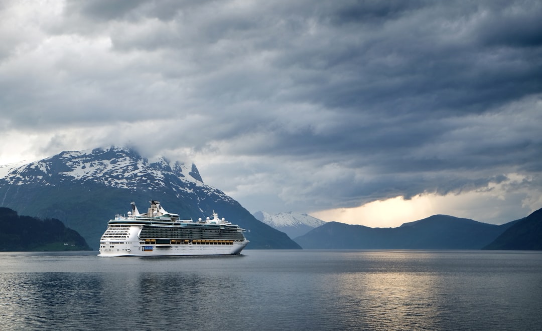 Cruise.