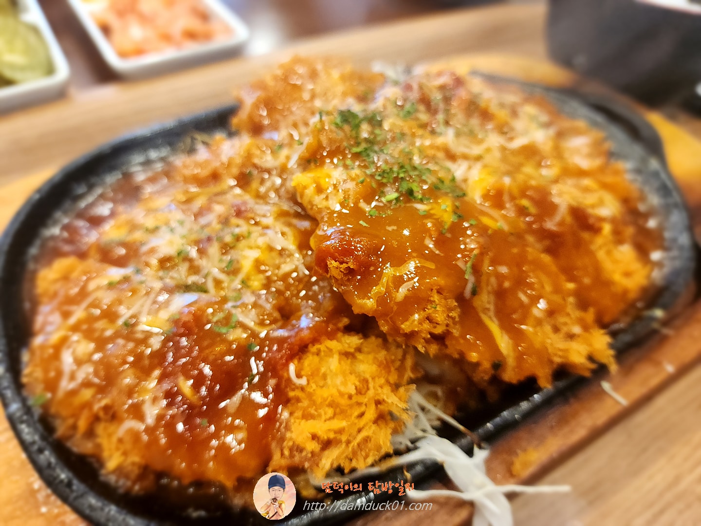 철판매운더블돈가스