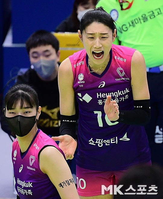 김연경