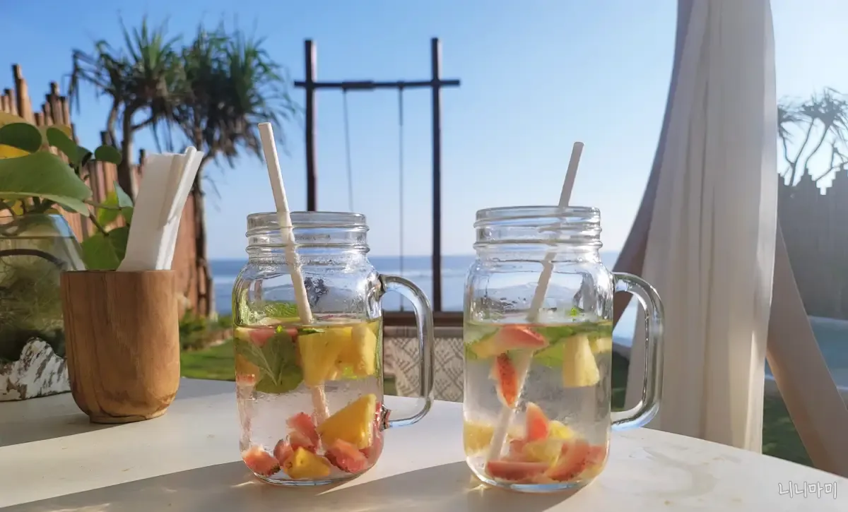 발리-울루와뚜-버블호텔-웰컴드링크