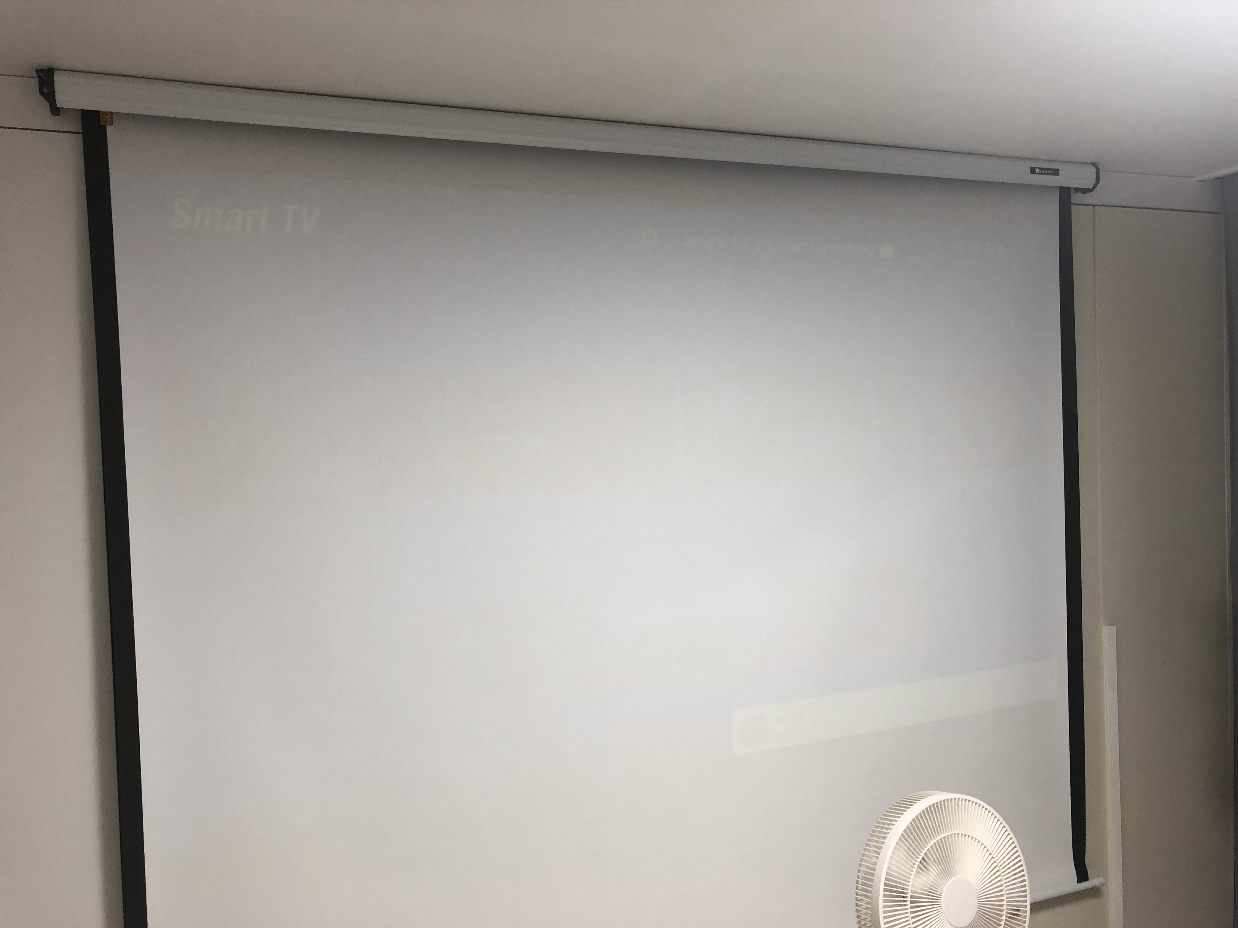 샤오미 스마트 미니 빔프로젝터 WANBO T2 MAX 리뷰 - 암막 롤 120인치