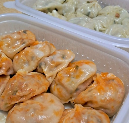 김치만두-고기만두-꽈배기달인-만두명가담원