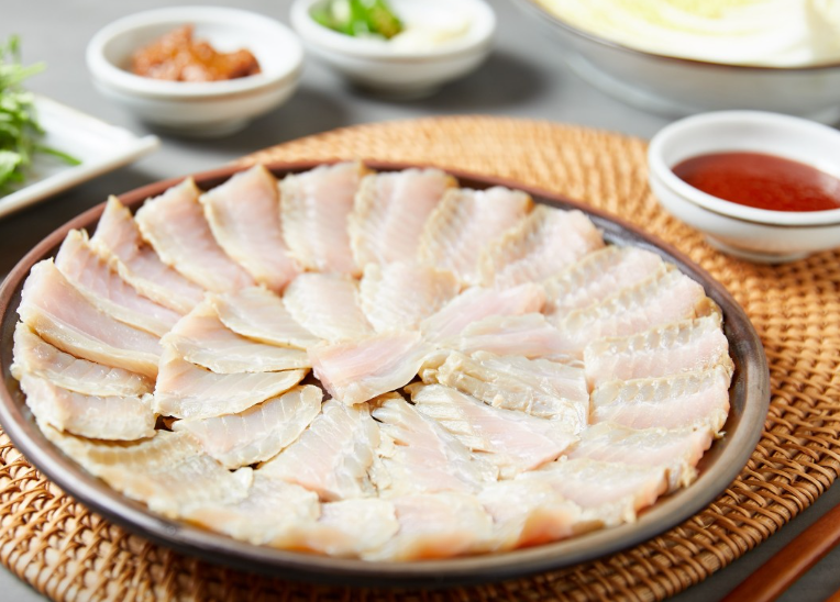 홍탁 대표 메뉴