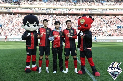 문화대통령 임영웅 효과 영웅시대 관전 매너 빛난 프로축구 K리그 이모저모