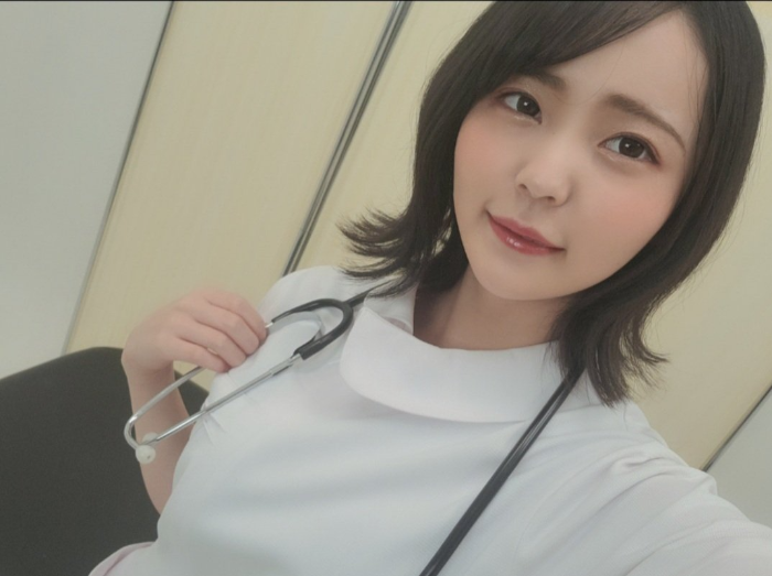 미노시마 메구리(Meguri Minoshima) 간호사 코스프레