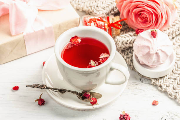 히비스커스 효능&amp;#44; 붉은 꽃잎이 눈부신 &amp;#39;여왕의 꽃&amp;#39; 신에게 바치는 꽃&amp;#39;이라는 뜻입니다