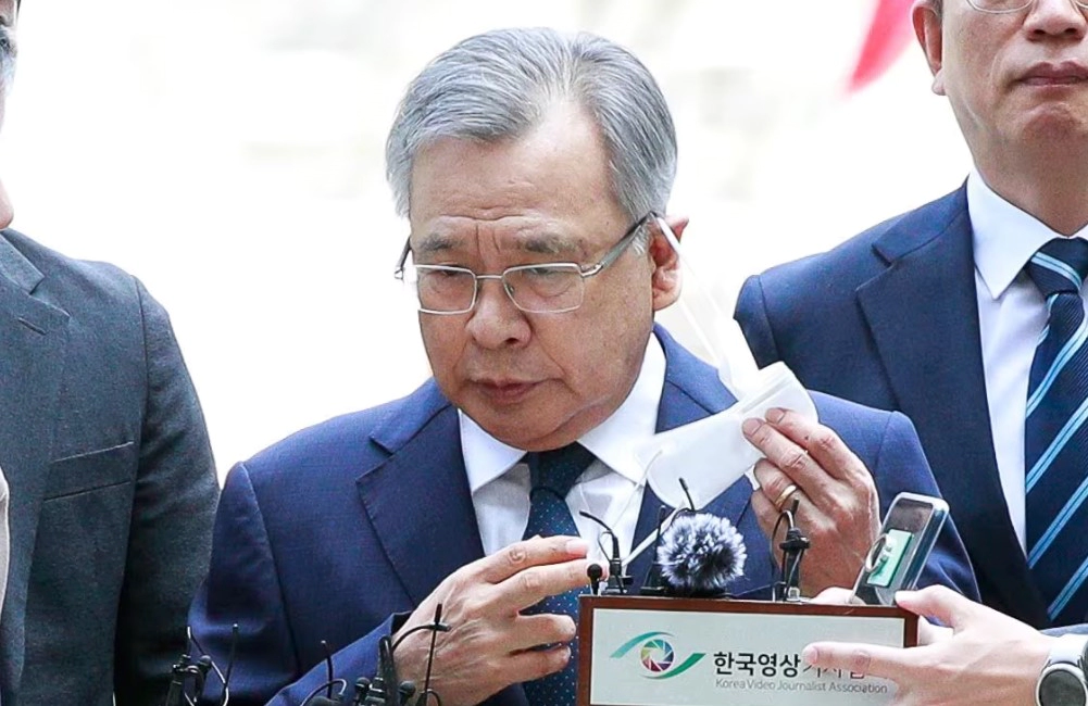박영수 특검 석방 위치추적기 부착 근황 | 박영수 검사 프로필 나이 고향 학력