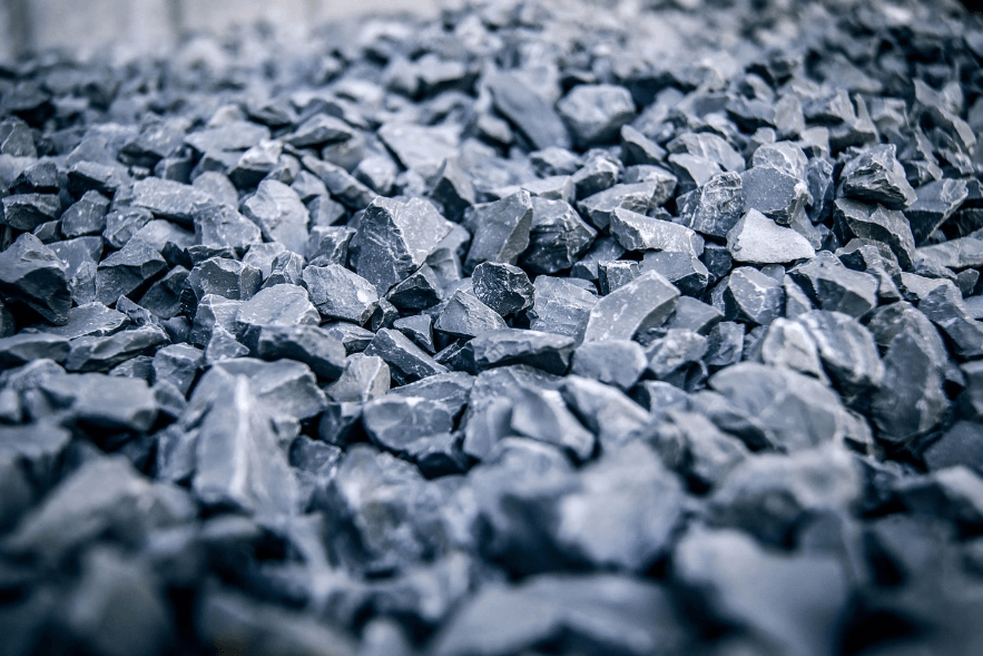 도로 주행 중 돌튐 사고