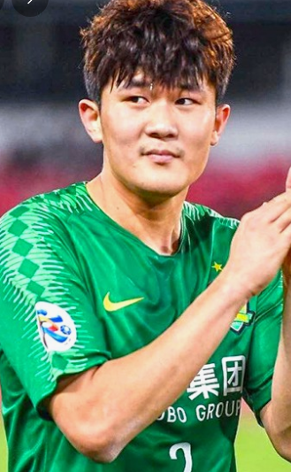 축구선수 김민재 결혼4년만에 이혼