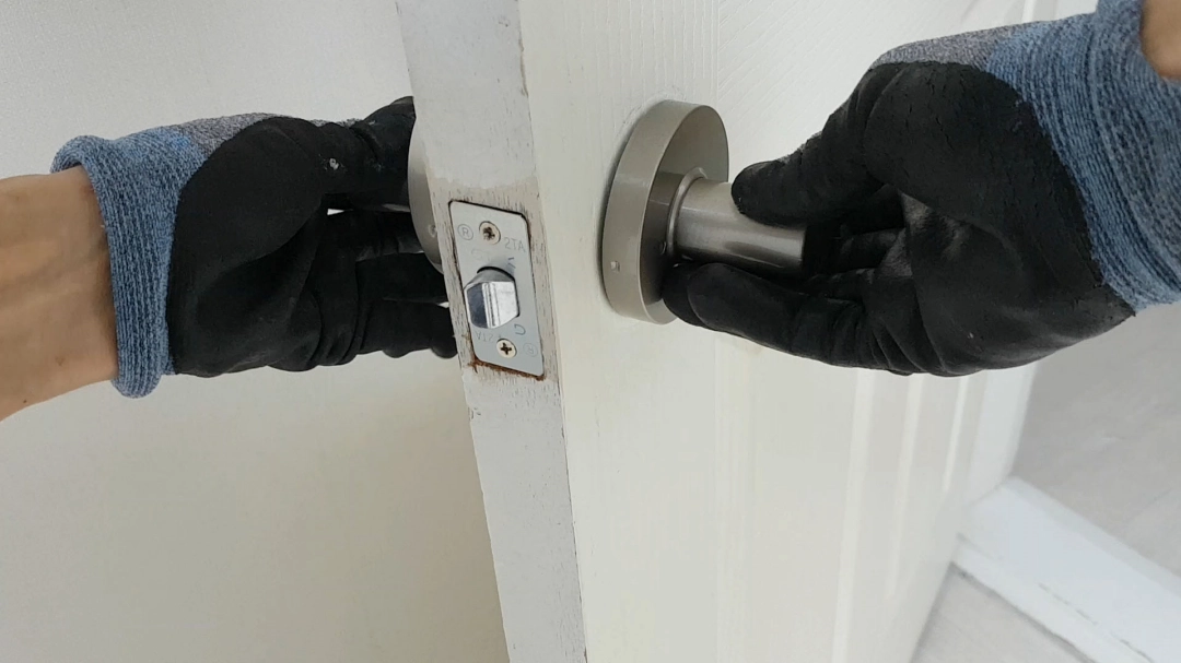 실외 손잡이 끼운 모습