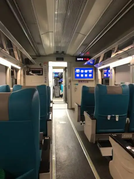 코레일톡 홈페이지 온라인 예매 방법