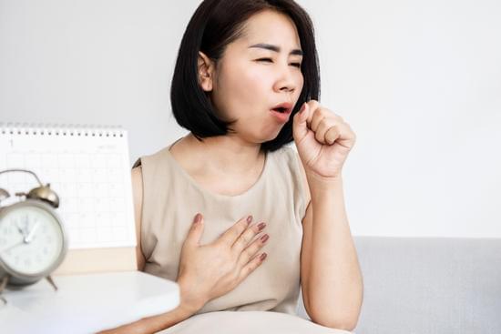 만성 기관지염(Chronic Bronchitis): 원인, 증상, 치료 및 관리