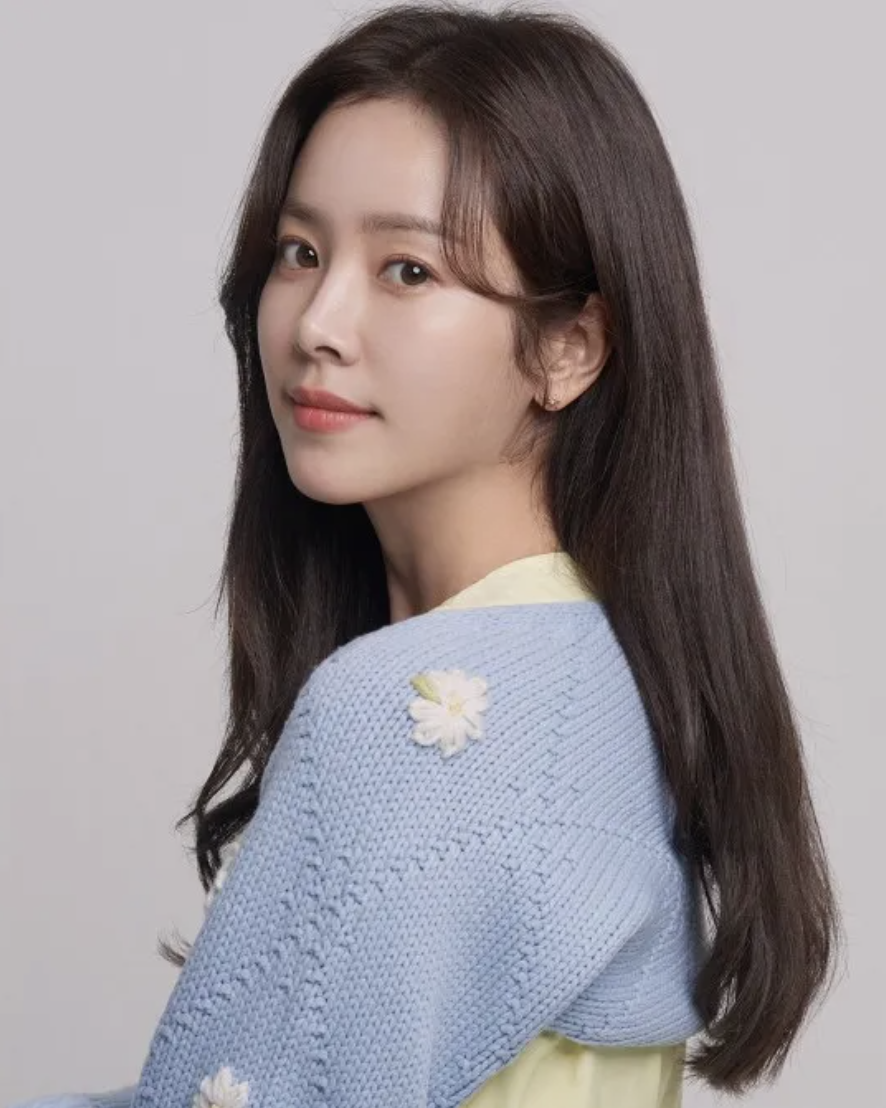 한지민1