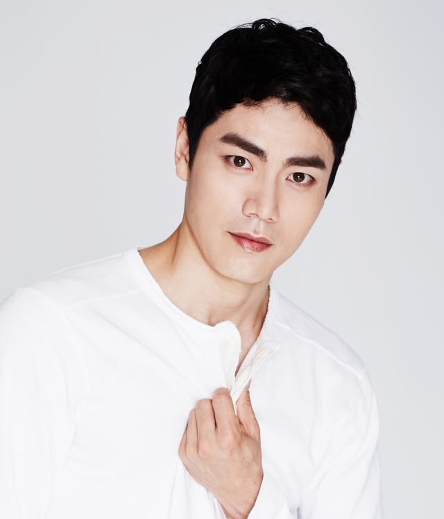 뮤지컬배우-김찬호