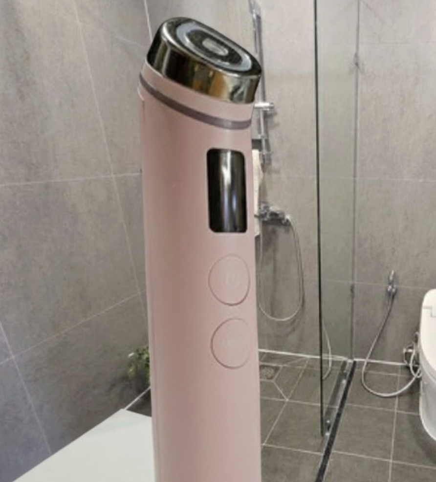 욕실에서 찍은 제품 사진