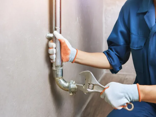 노후 주택 수리 이미지