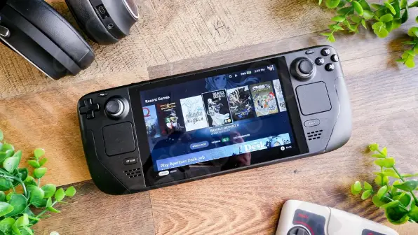 책상 위의 스팀 덱