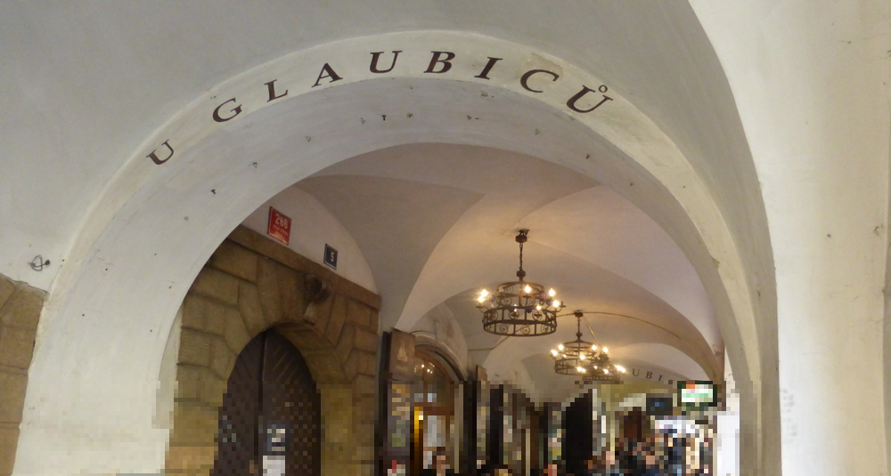 프라하 꼴레뇨 맛집 글라비쿠