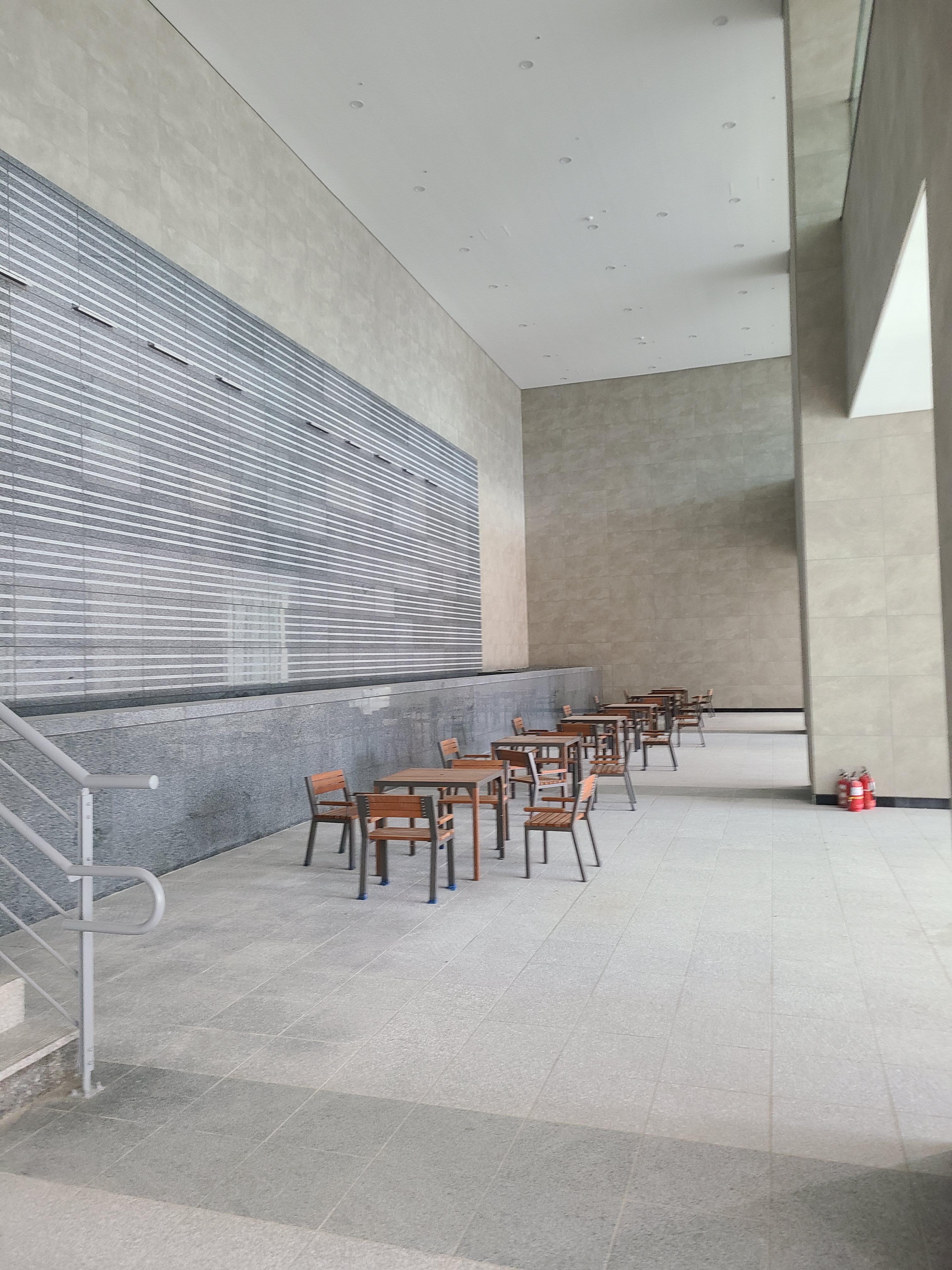 한강르네상스 비즈나인 1층2