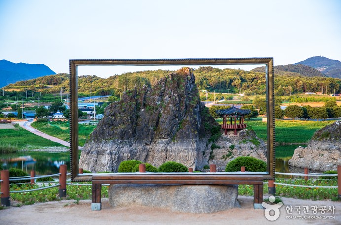 도담삼봉
