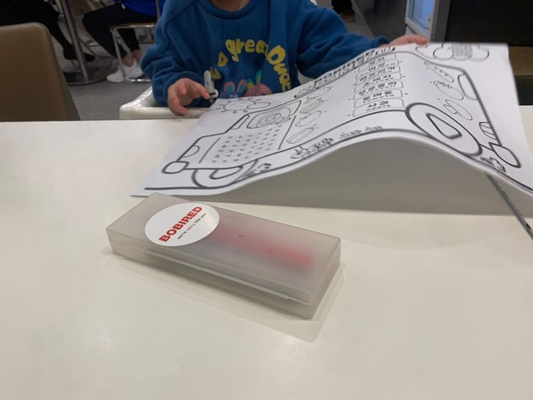 바비레드 어린이 색연필과 플레이페이퍼