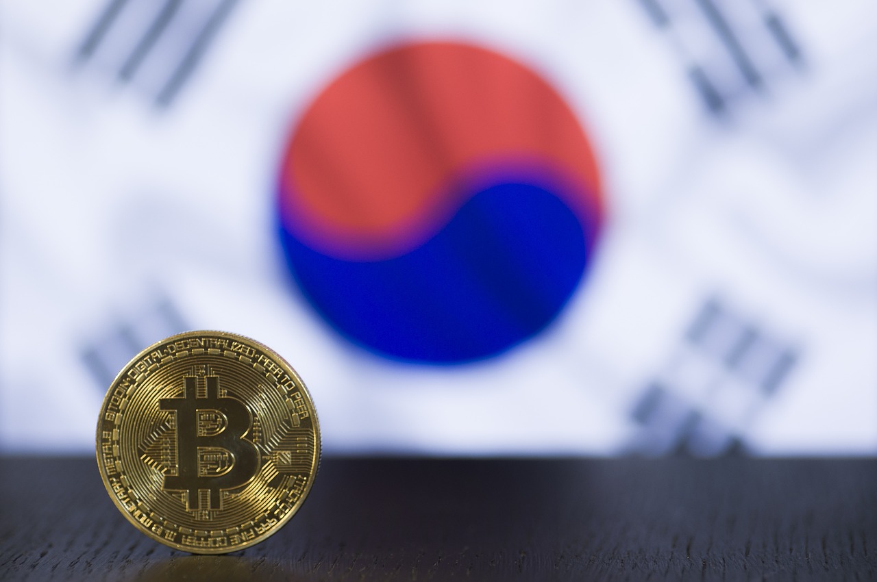 대한민국 국기와 비트코인