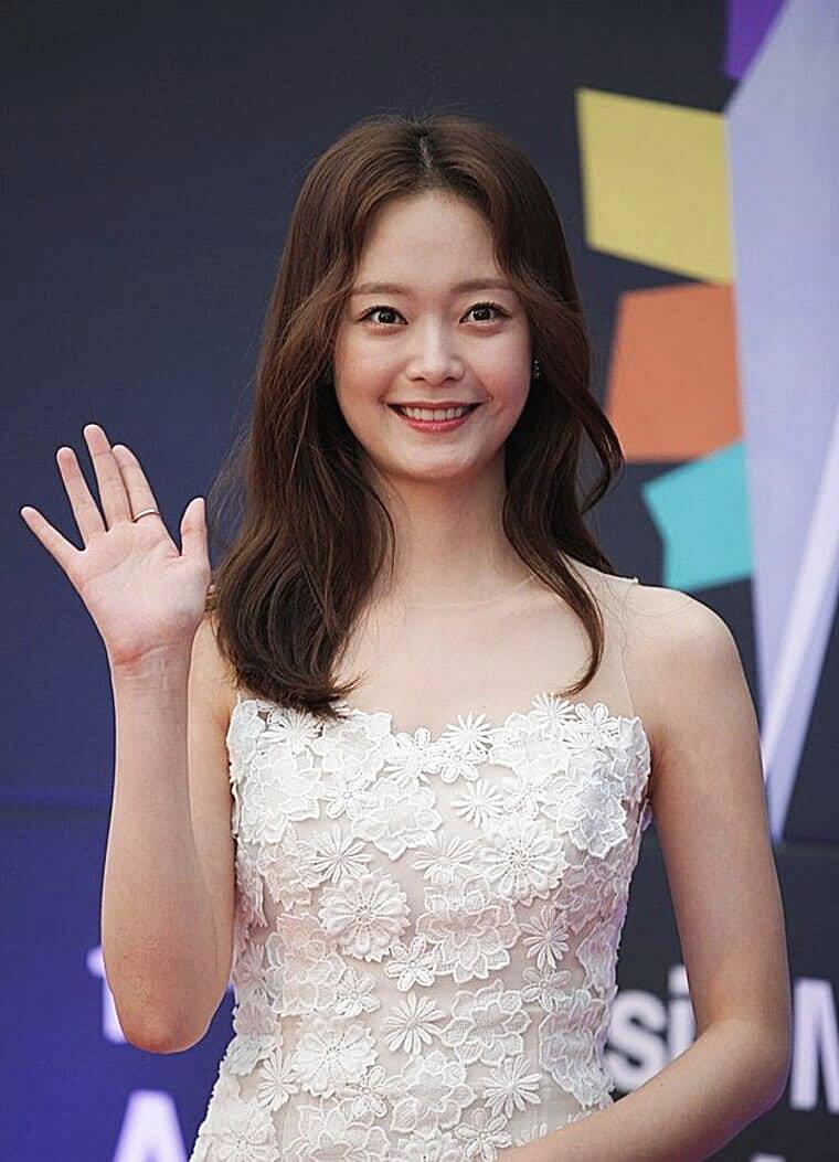 배우-전소민