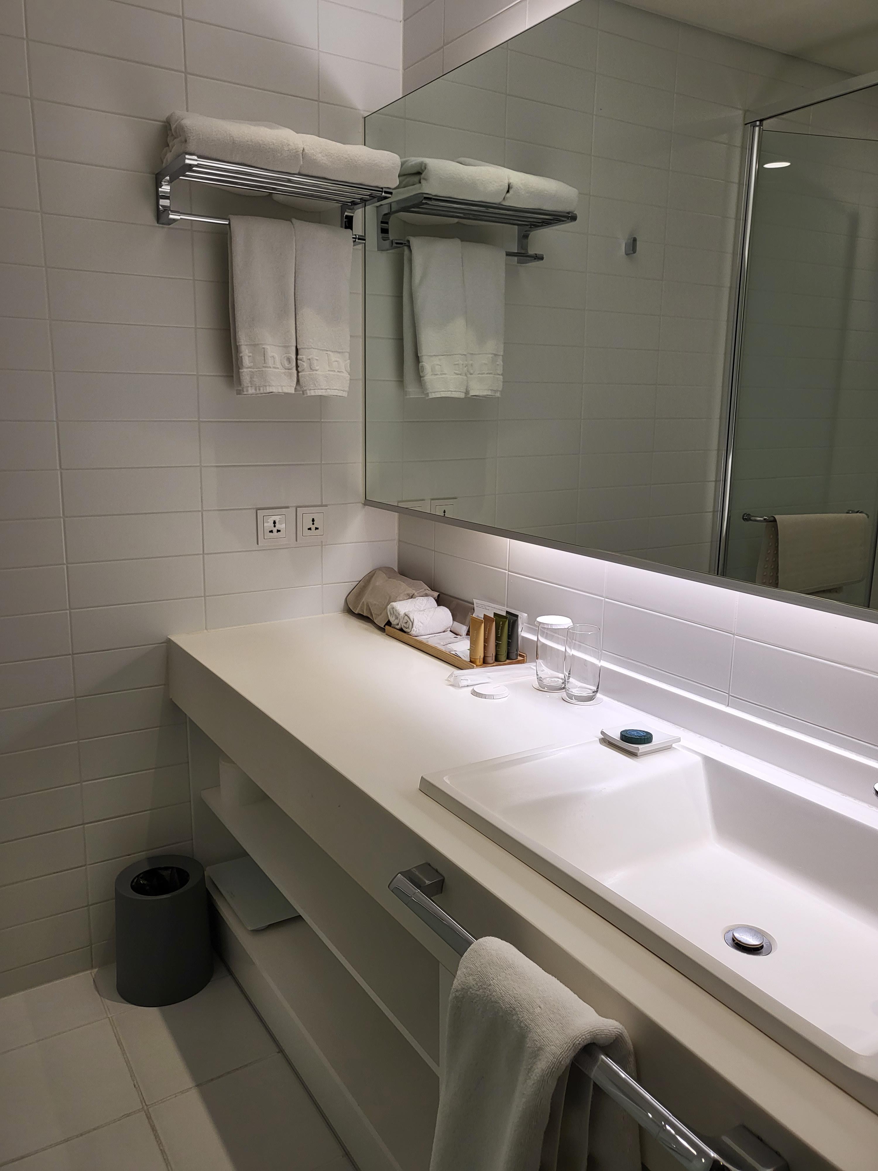 네스트호텔화장실