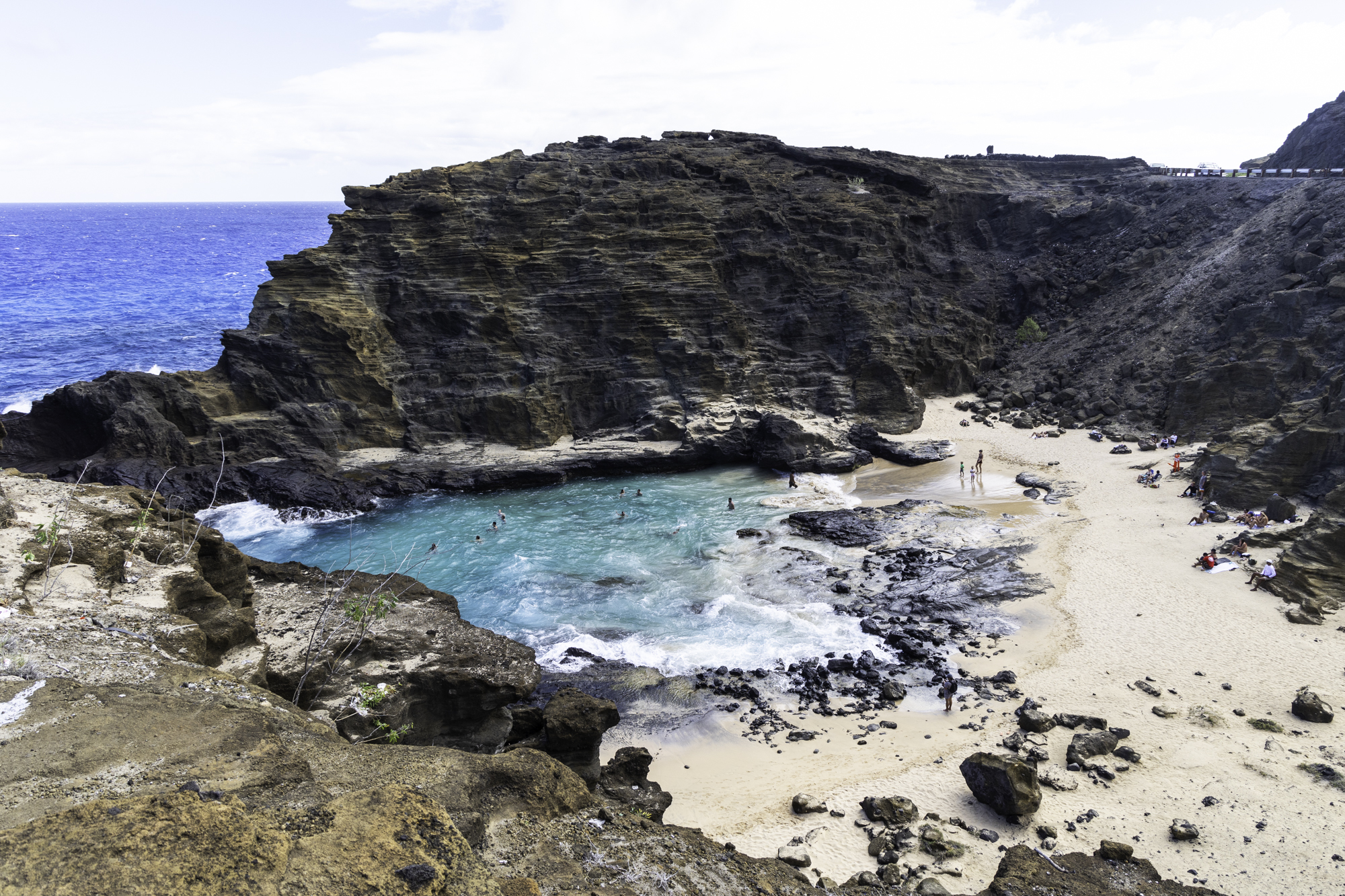 할로나 비치 코브