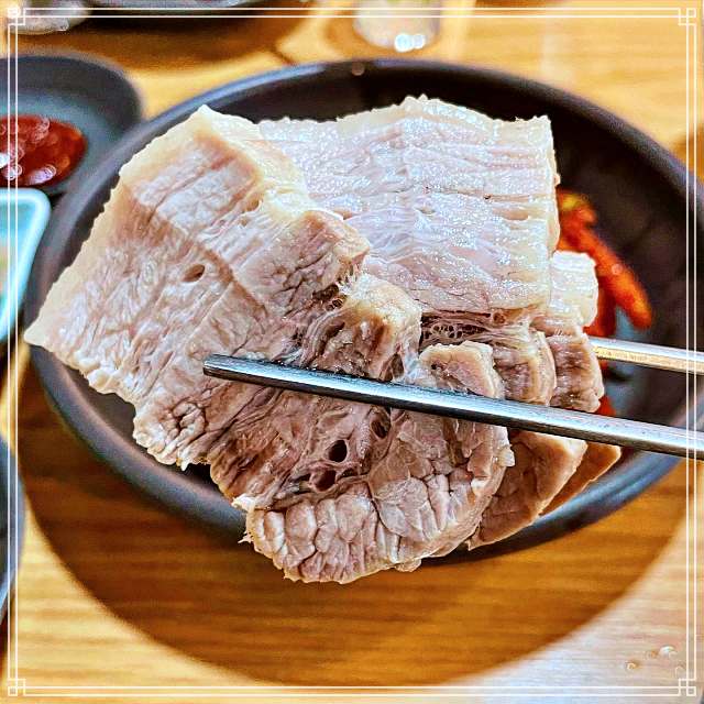생방송 오늘저녁 성동구 금호동 금남시장 촉촉한 삼겹살, 담백한 앞다릿살, 섞어 보쌈 맛집