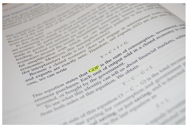 GDP가 뭐길래 뉴스마다 나올까? - 국내총생산의 의미부터 경제 성장률, 경기 판단법까지 완전 정리