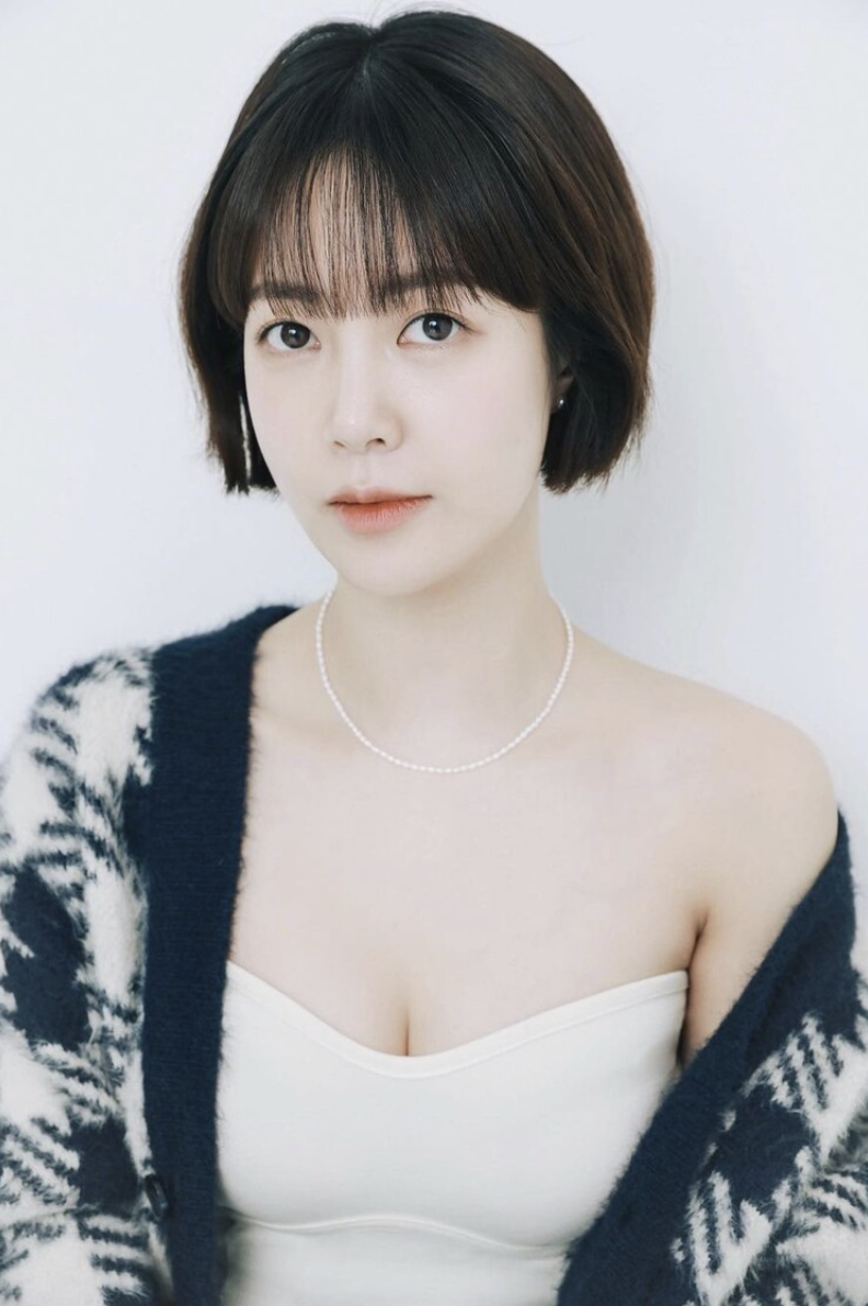 최윤영 화보