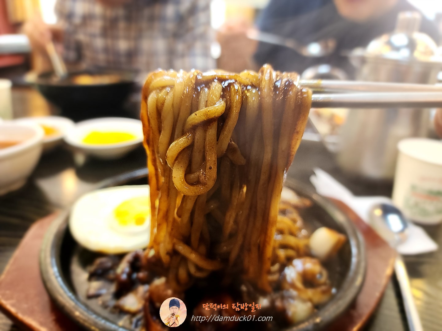 철판해물짜장