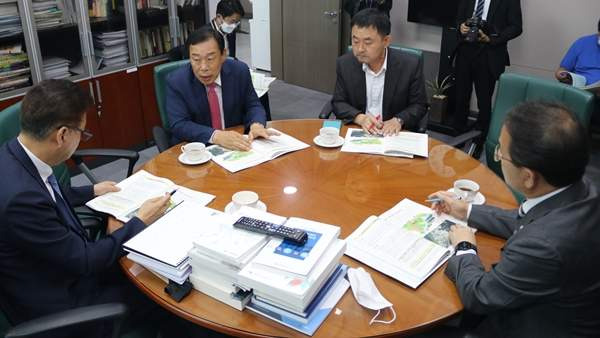 홍성국 더불어민주당 최고위원 당선