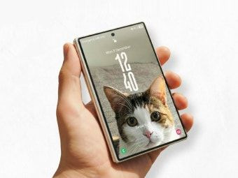 갤럭시 폴드8 살까 말까? 4,800mAh 배터리와 5.5인치 커버 화면의 치명적인 장단점 분석