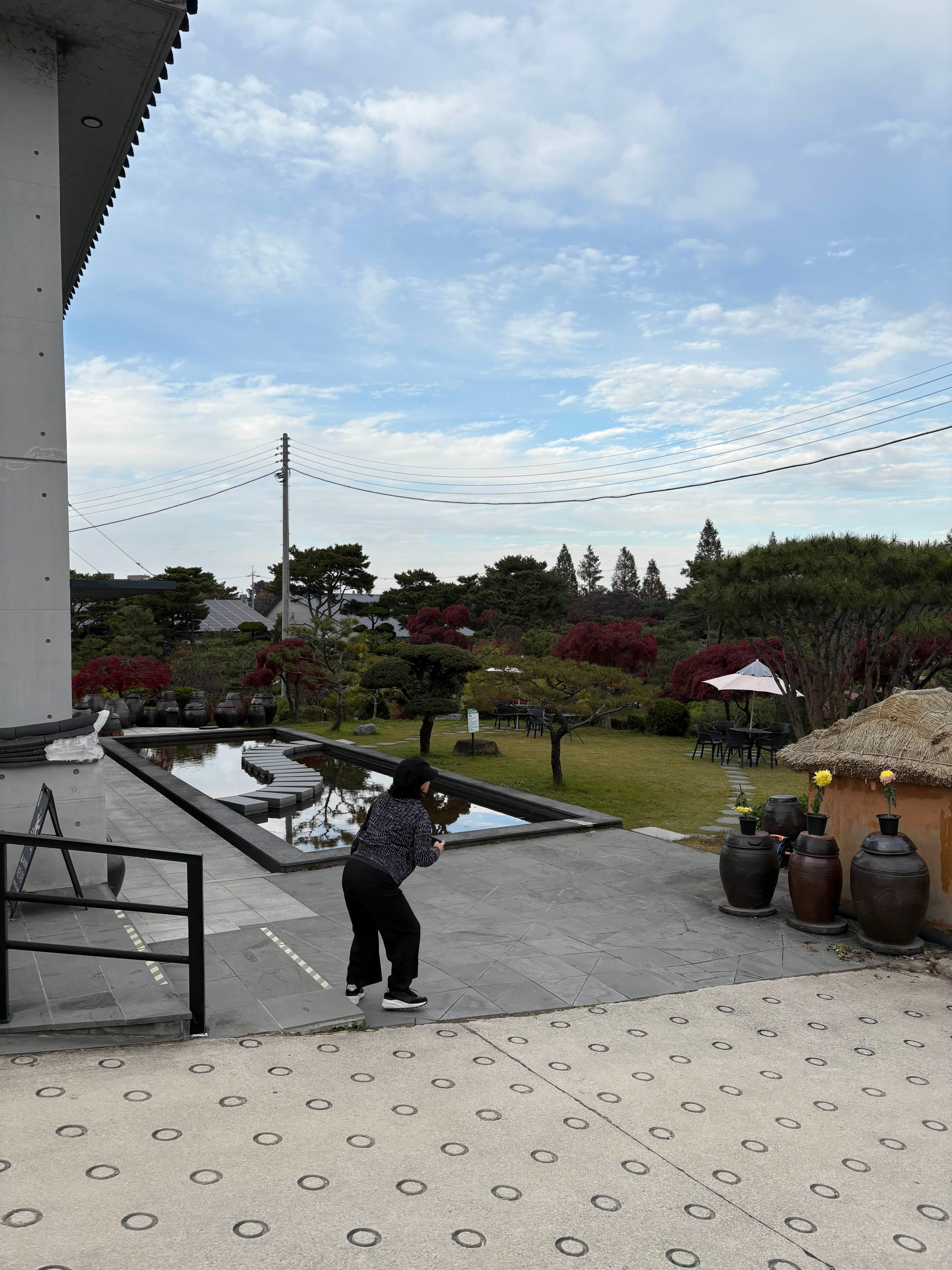 고스락 &mdash; 항아리 정원과 카페가 있는 특별한 공간