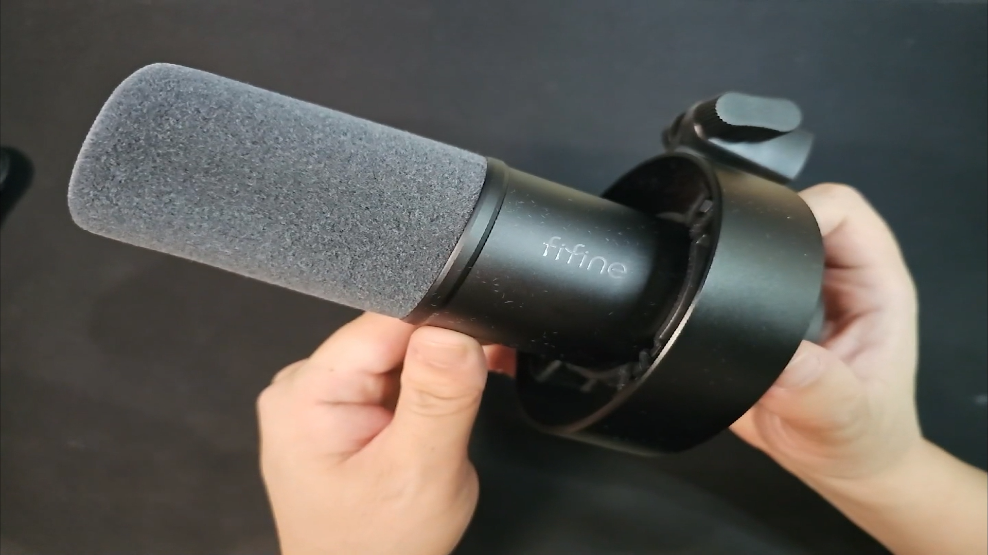 Fifine K688 다이나믹 마이크 개봉기 - K688 마이크 본체 사진