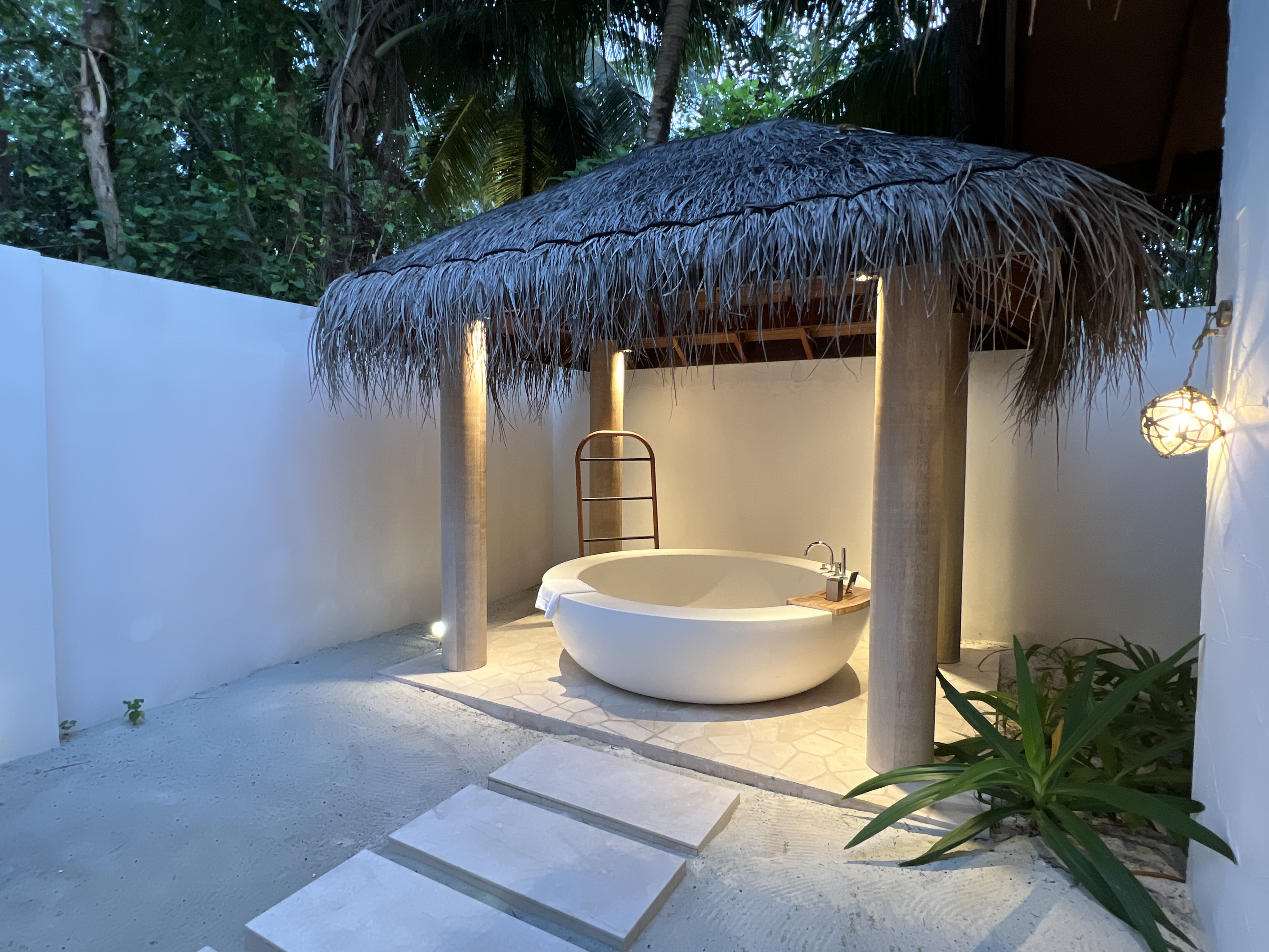 비치풀빌라 야외욕조