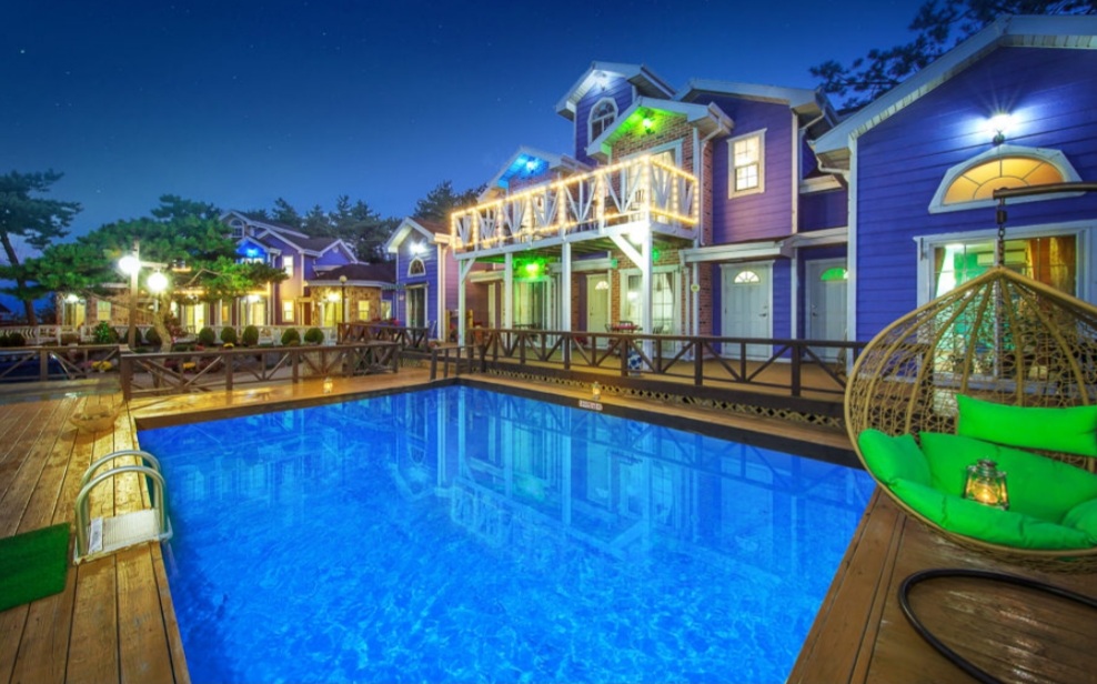 아이리스 수영장