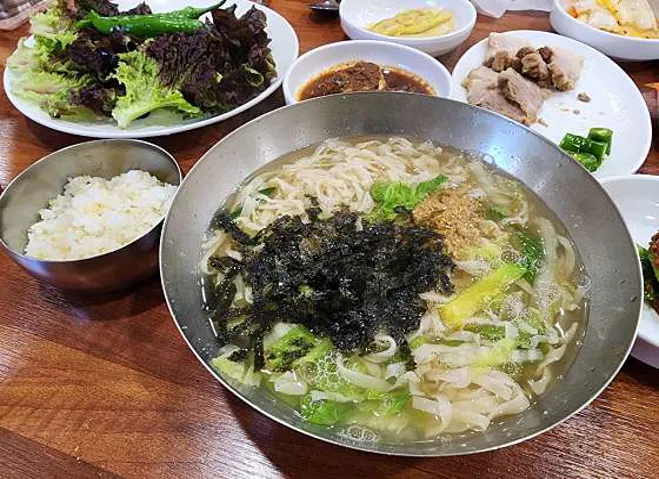 안동손칼국수