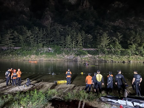 금강서 물놀이 하던 20대 4명 익사