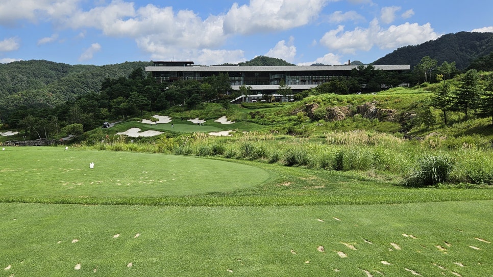 골프장 경험담 춘천 휘슬링락CC 완벽 가이드 자연과 예술이 만난 감성 골프장의 모든 것