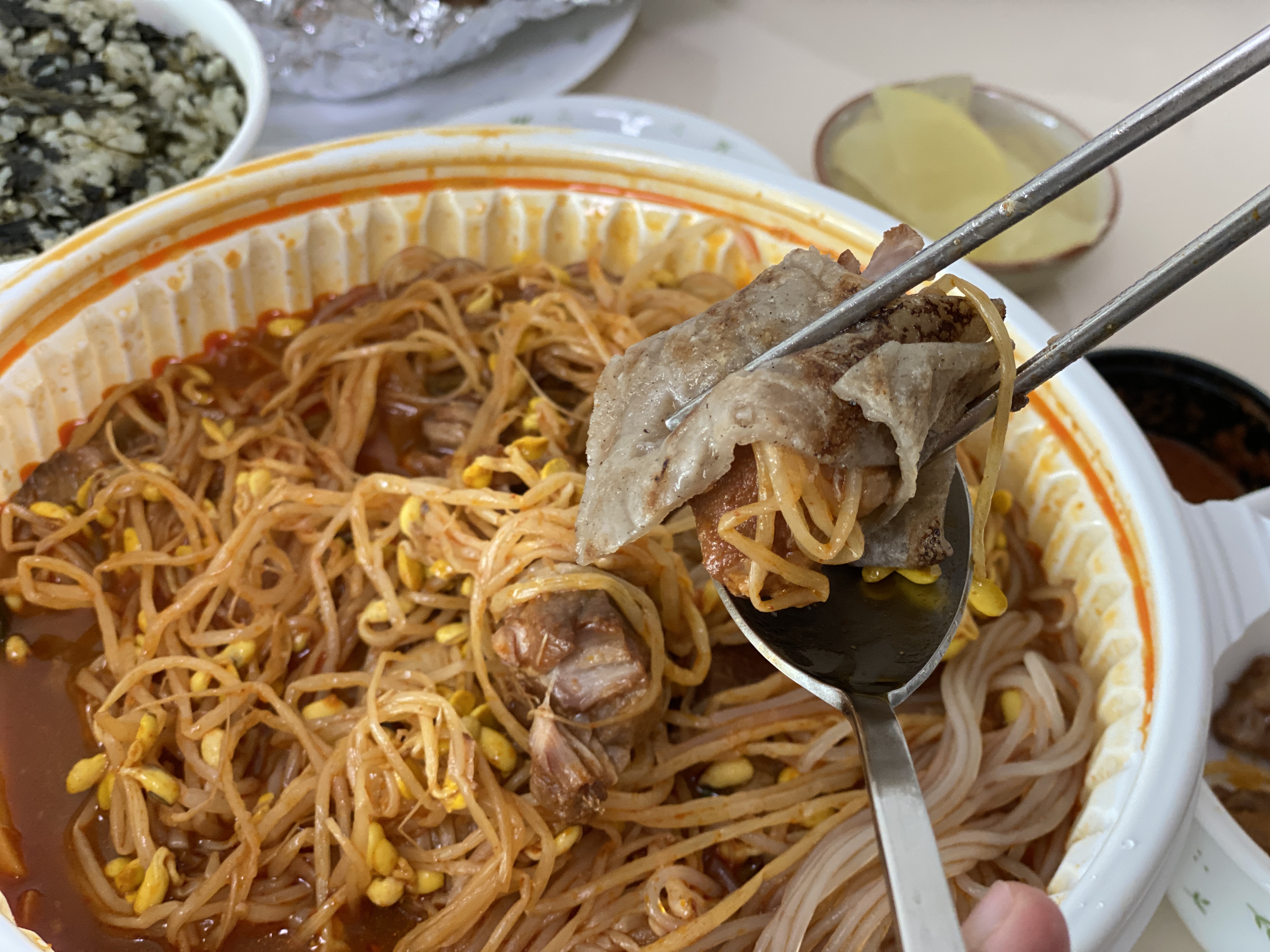 팔덕식당