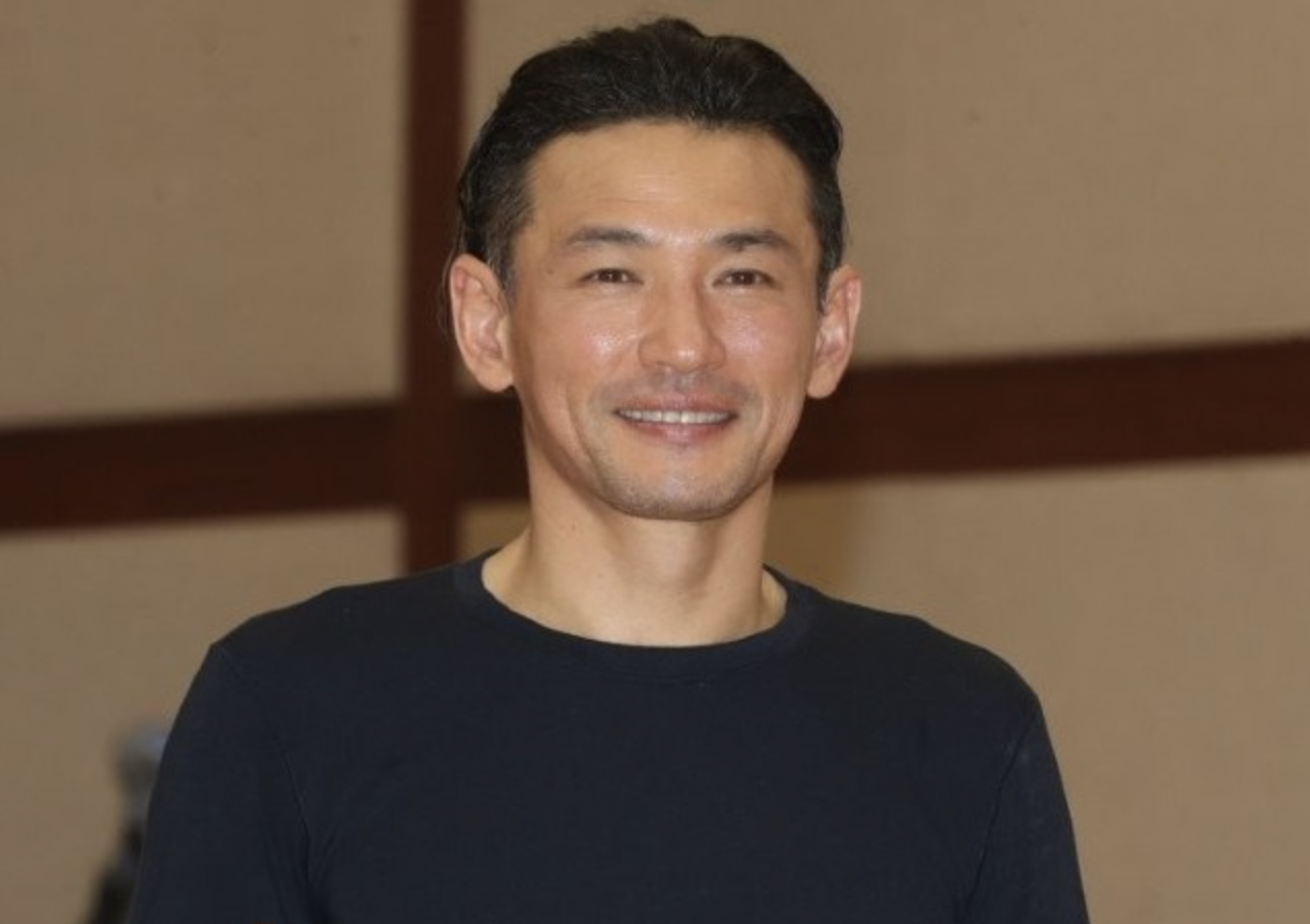 황정민 활동